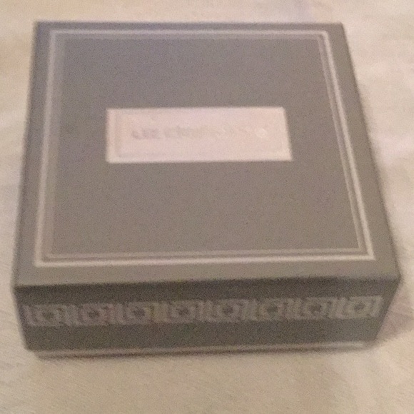 🌸NWT Way Too Awesome Rhinestone Mirror Contact 🌸Must Have Also Great Gift 🌸 - Picture 7 of 7